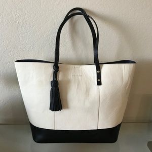 SOLD”LIKE NEW" COLE HAAN LEATHER TOTE
